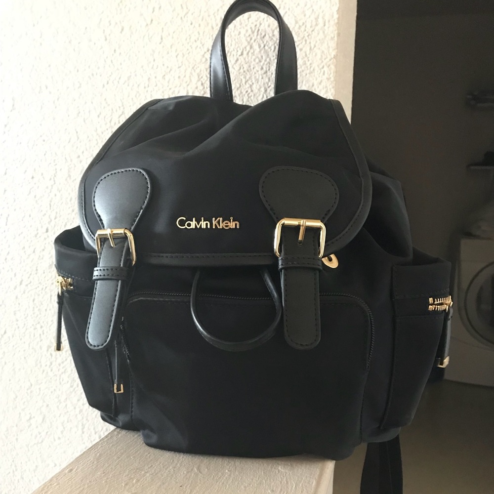 Calvin Klein backpack TRADE to @kaitlyyynnnn only.